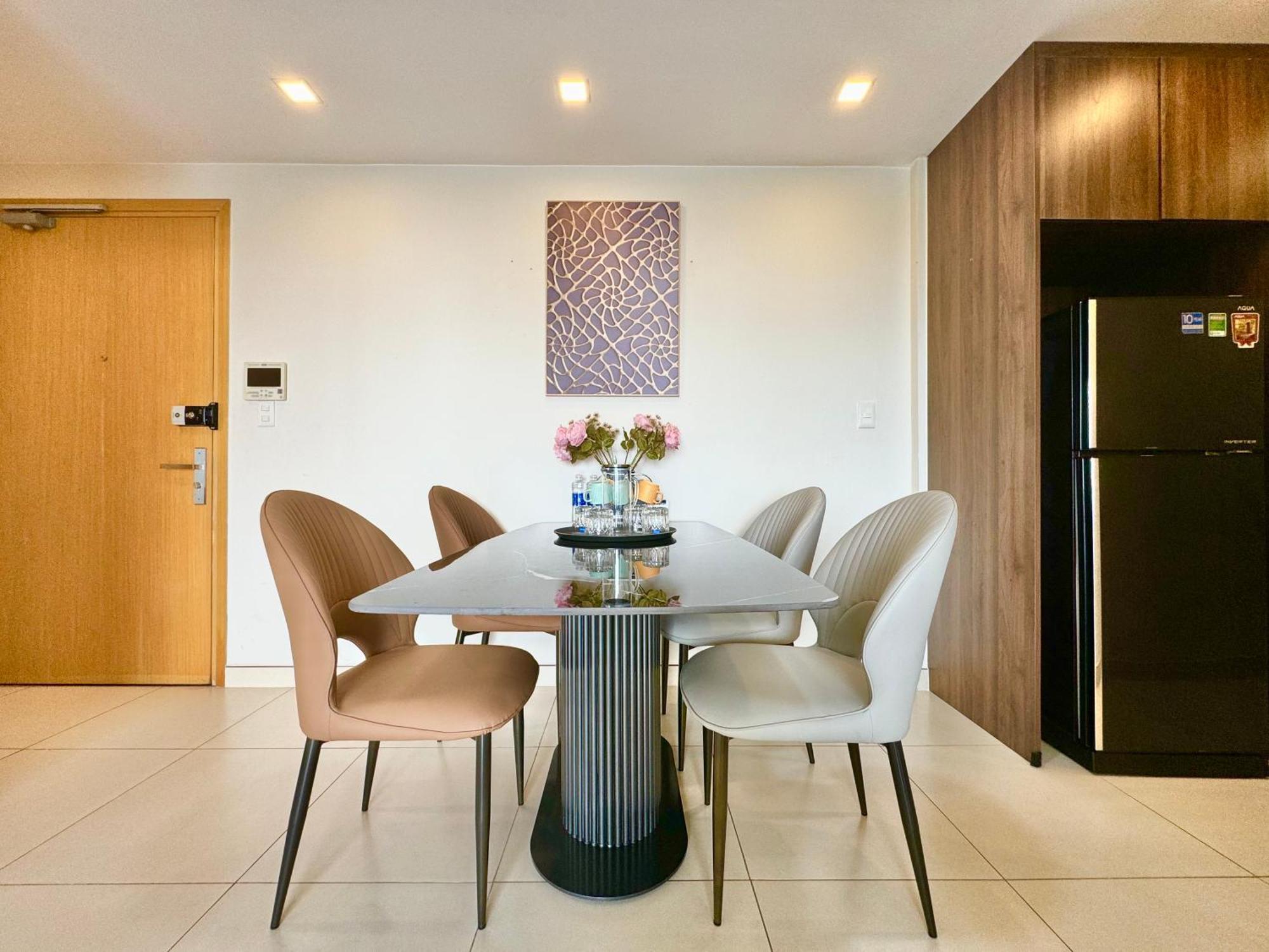 Ambihome 2br 2wc In Masteri Thao Dien District 2